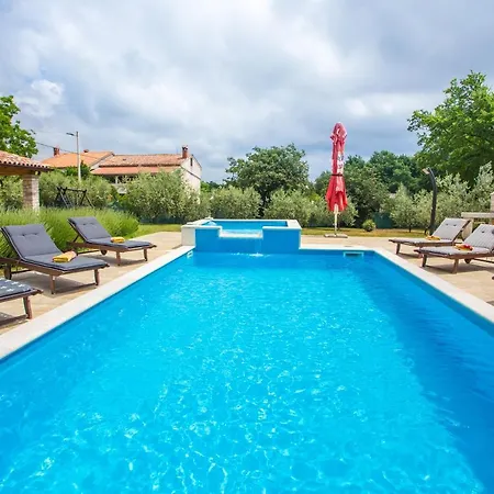 Medvidici * Rajki