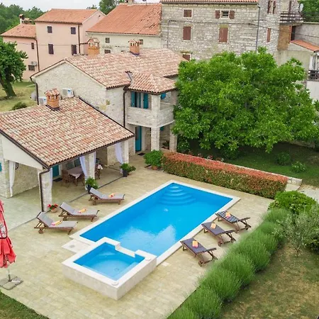 Villa Medvidici *