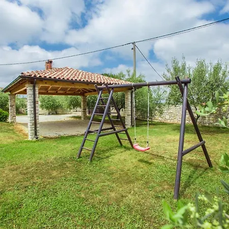 Villa Medvidici *
